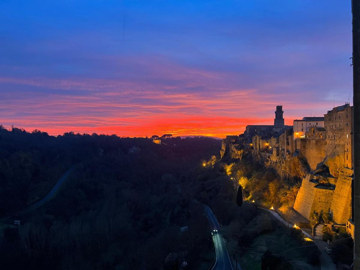 Affittacamere Licenza N.1 Presso La Magica Torre Pitigliano Ngoại thất bức ảnh